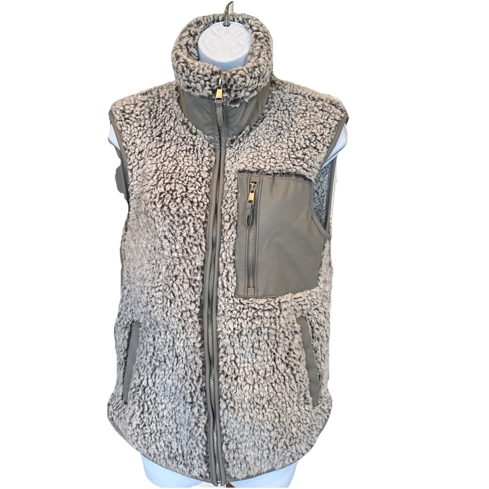 Abercrombie & Fitch Women's XS Gray Sherpa Vest